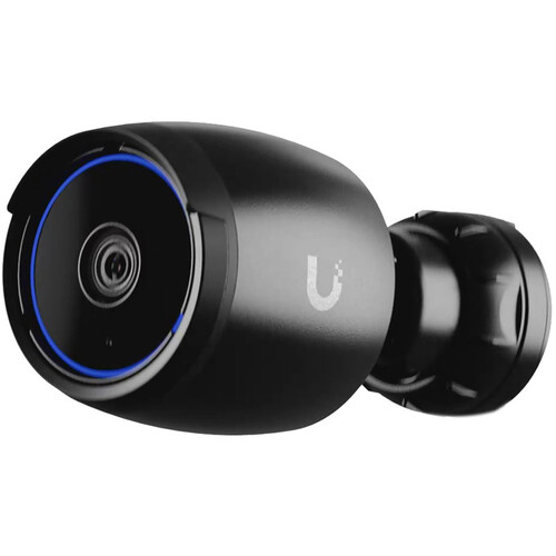 Ubiquiti | Indoor/outdoor 4K PoE camera with 3x optical
