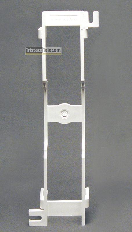 ICC - BRACKET, VERTICAL, WALL MOUNT WHITE