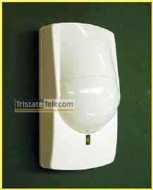 Optex - PIR 40'X40' Detector Resdential/Commercial Pet Tolerant PIR/Microwave